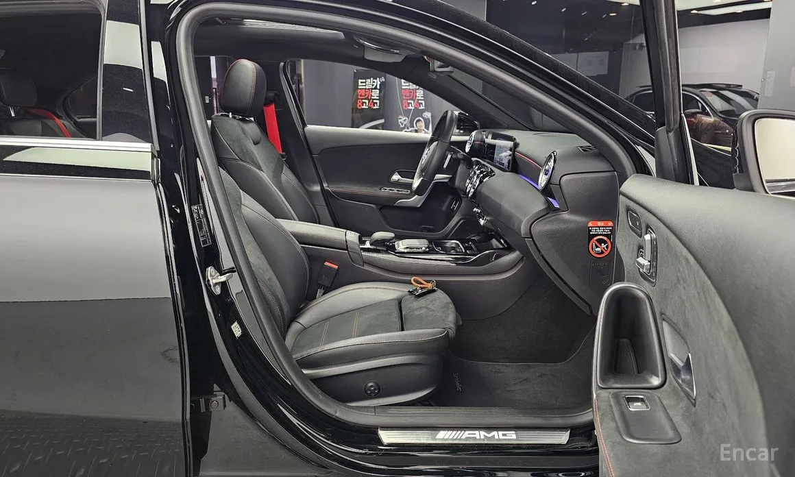 Photo 12 - Mercedes-Benz A-Class