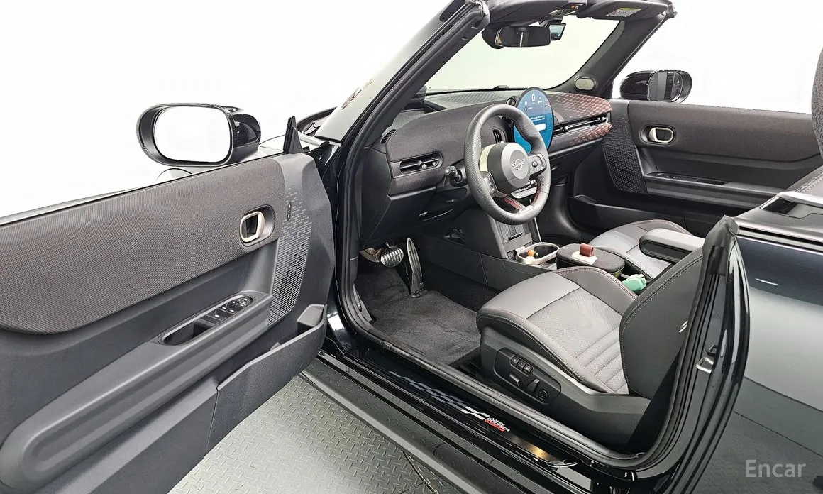 Фото 10 - Mini Cooper Convertible