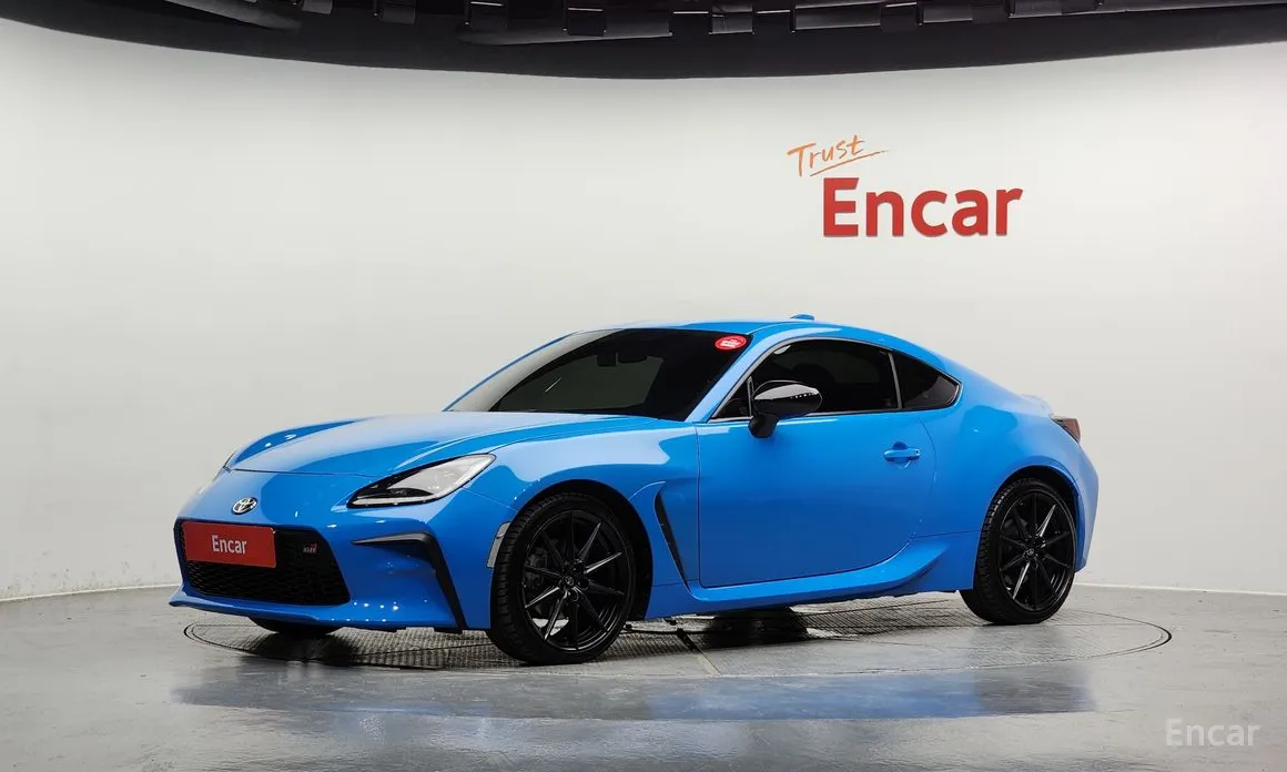 Фото 1 - Toyota 86