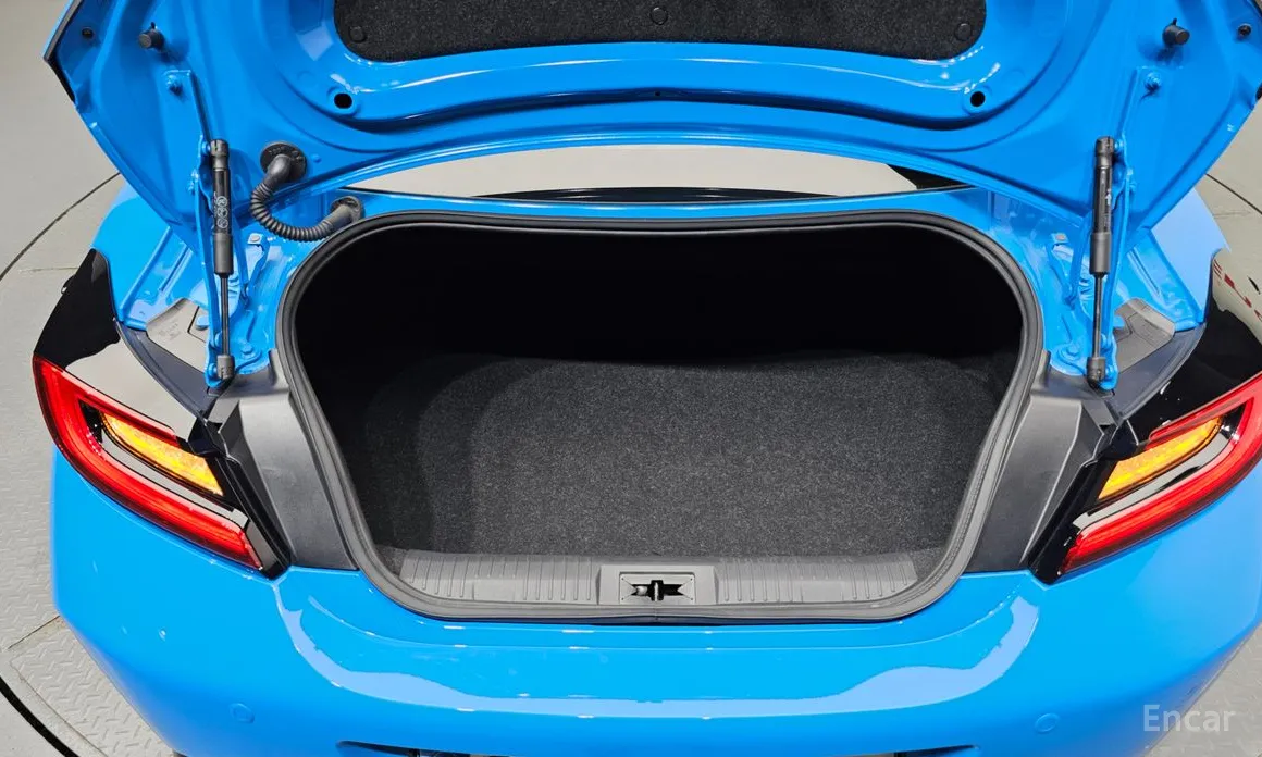 Фото 20 - Toyota 86