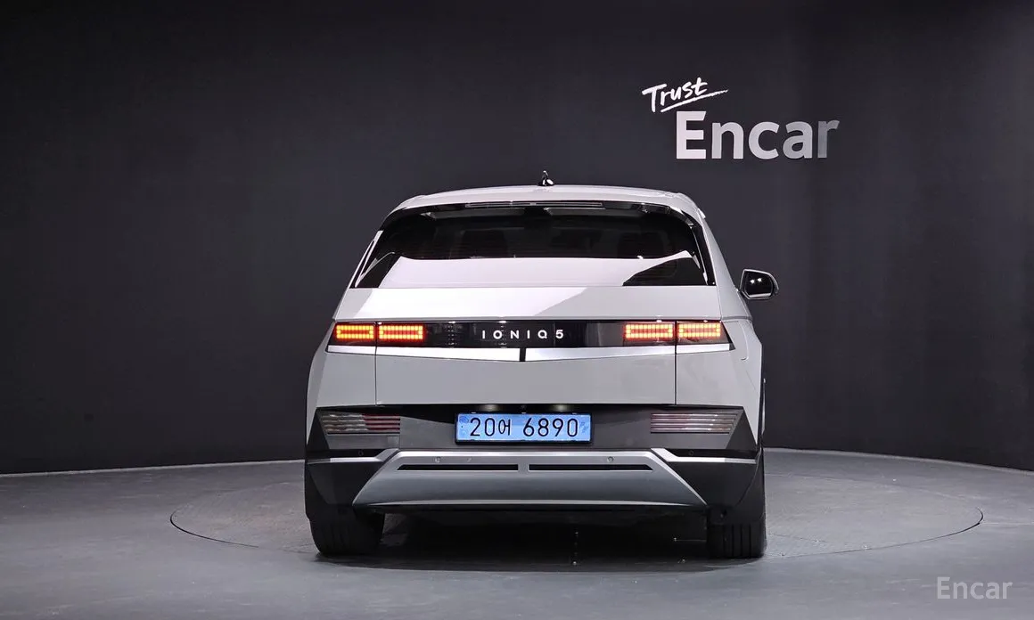 Фото 4 - Hyundai Ioniq 5