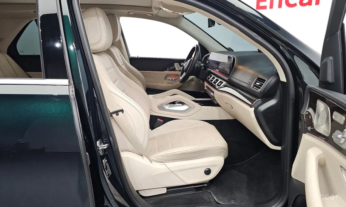 Фото 11 - Mercedes-Benz GLE-Class