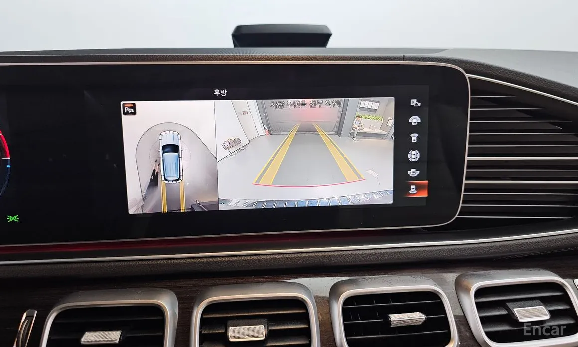 Фото 15 - Mercedes-Benz GLE-Class