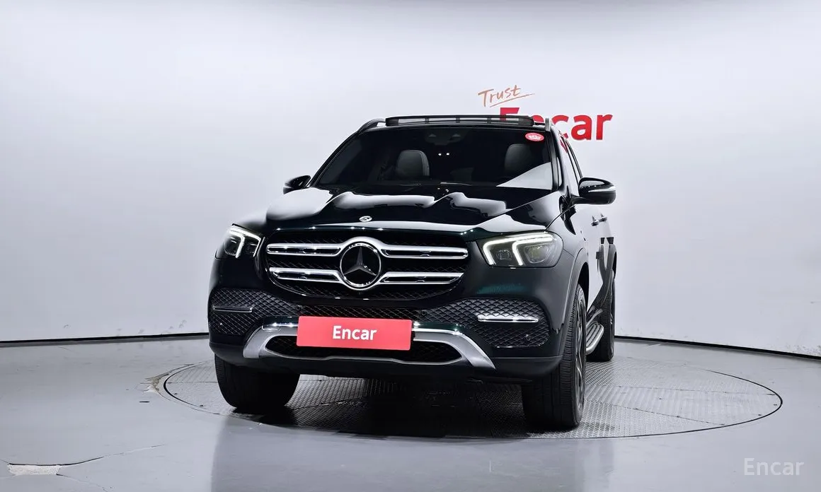 Фото 3 - Mercedes-Benz GLE-Class