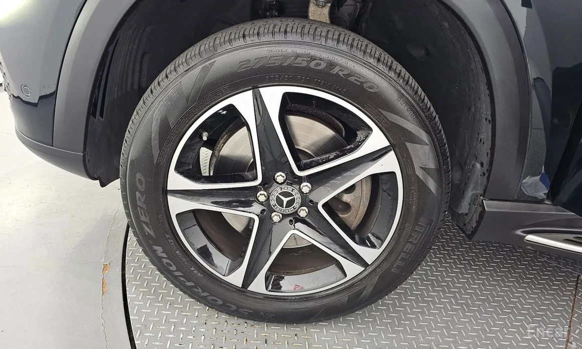 Фото 5 - Mercedes-Benz GLE-Class