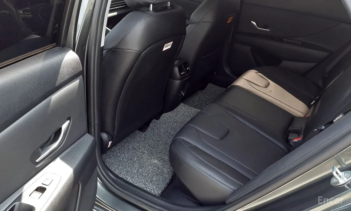 Фото 10 - Hyundai Avante