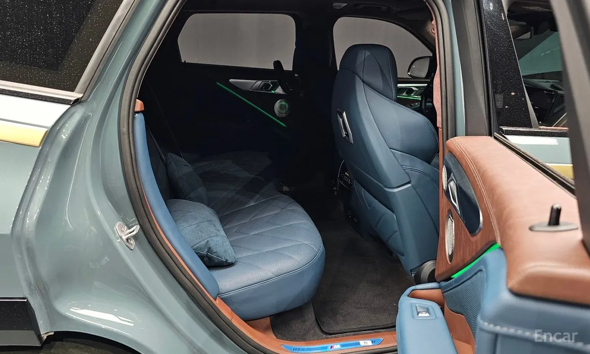 Фото 11 - BMW XM