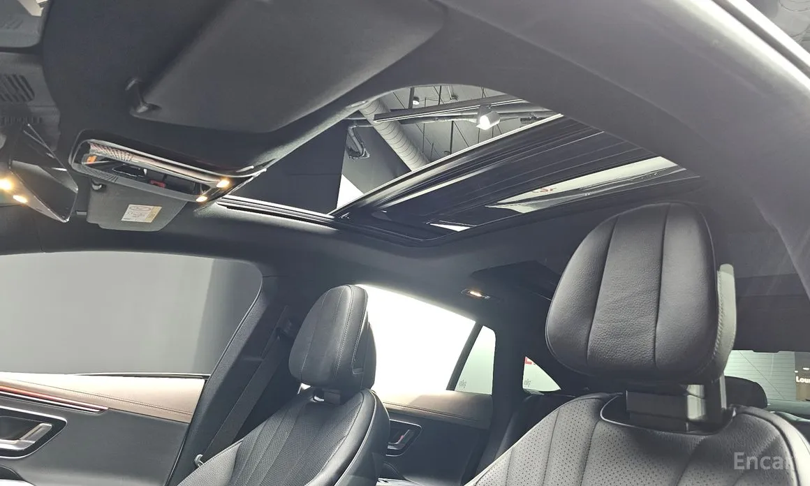 Фото 18 - Mercedes-Benz EQE