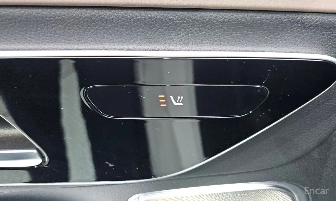 Фото 19 - Mercedes-Benz EQE