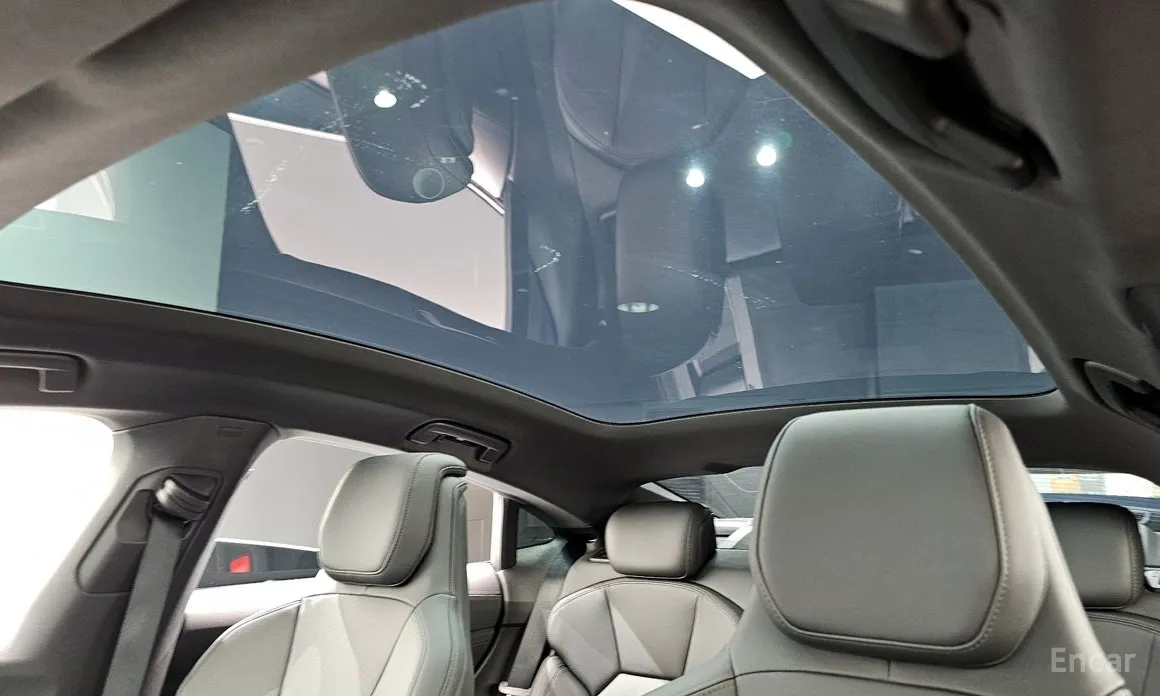 Фото 18 - Audi e-tron GT