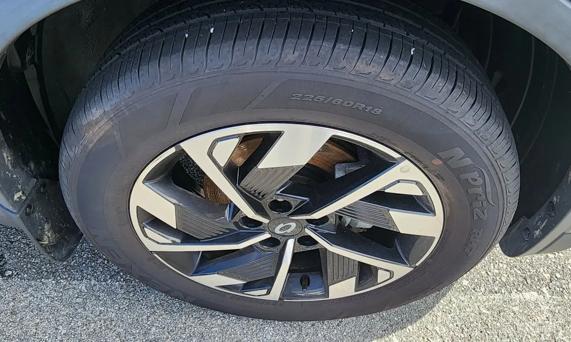 Фото 14 - Renault QM6