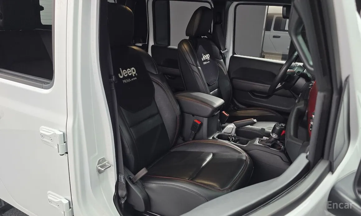 Фото 11 - Jeep Gladiator