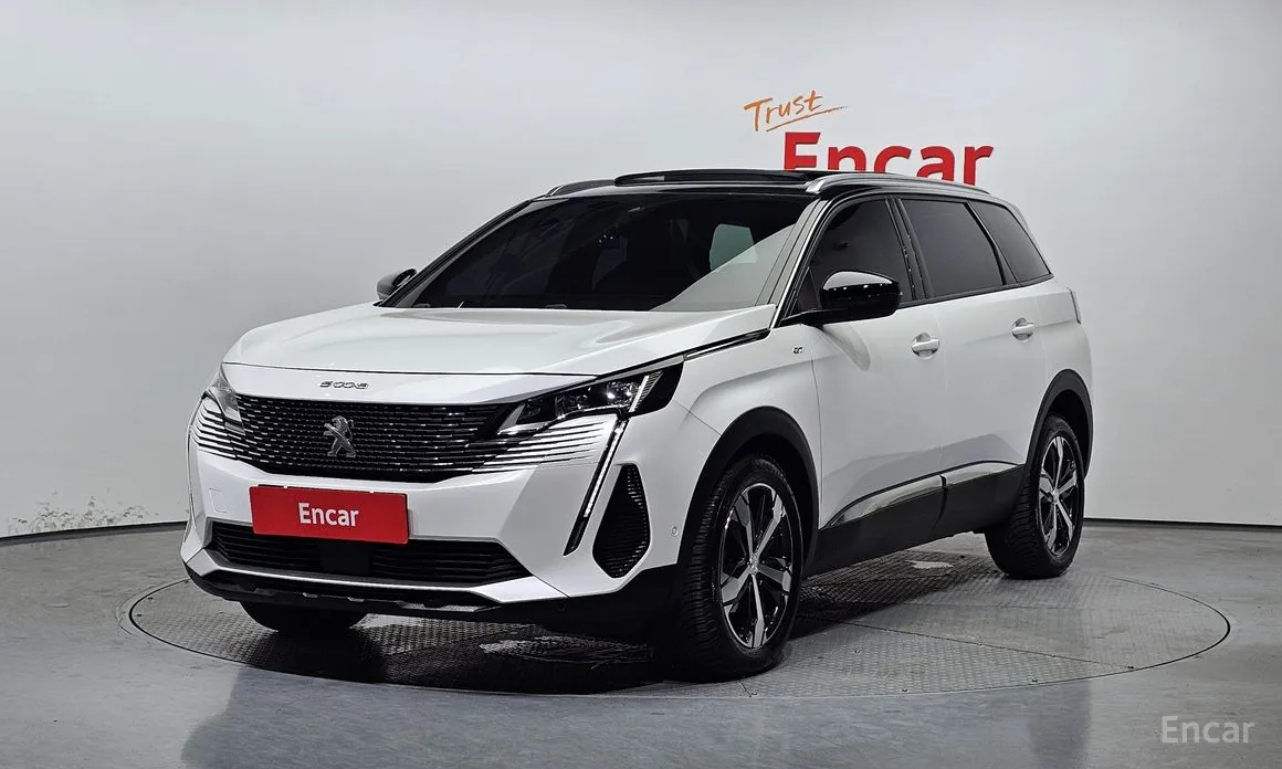 Фото 1 - Peugeot 5008