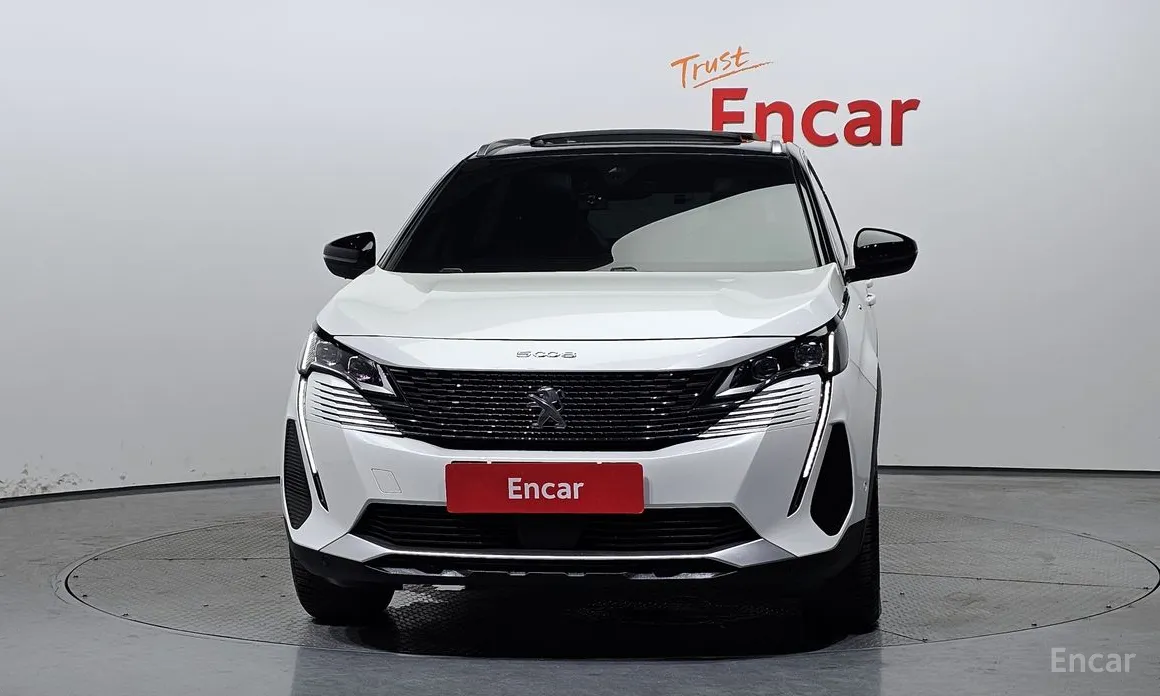 Фото 3 - Peugeot 5008