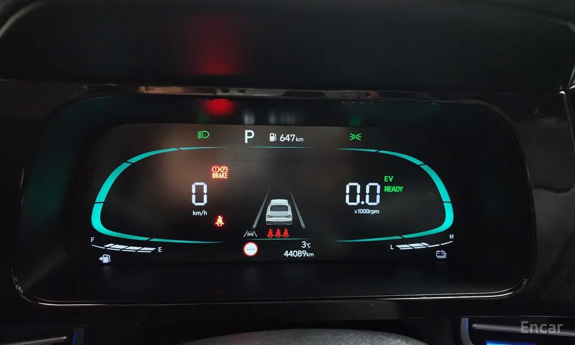 Фото 8 - Hyundai Avante