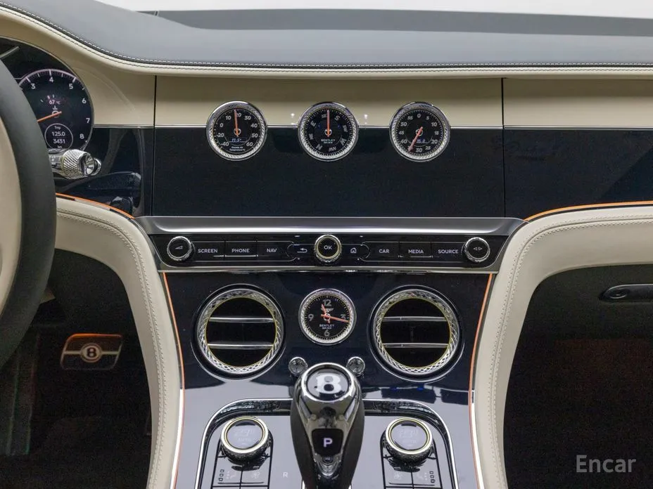 Фото 15 - Bentley Continental GT