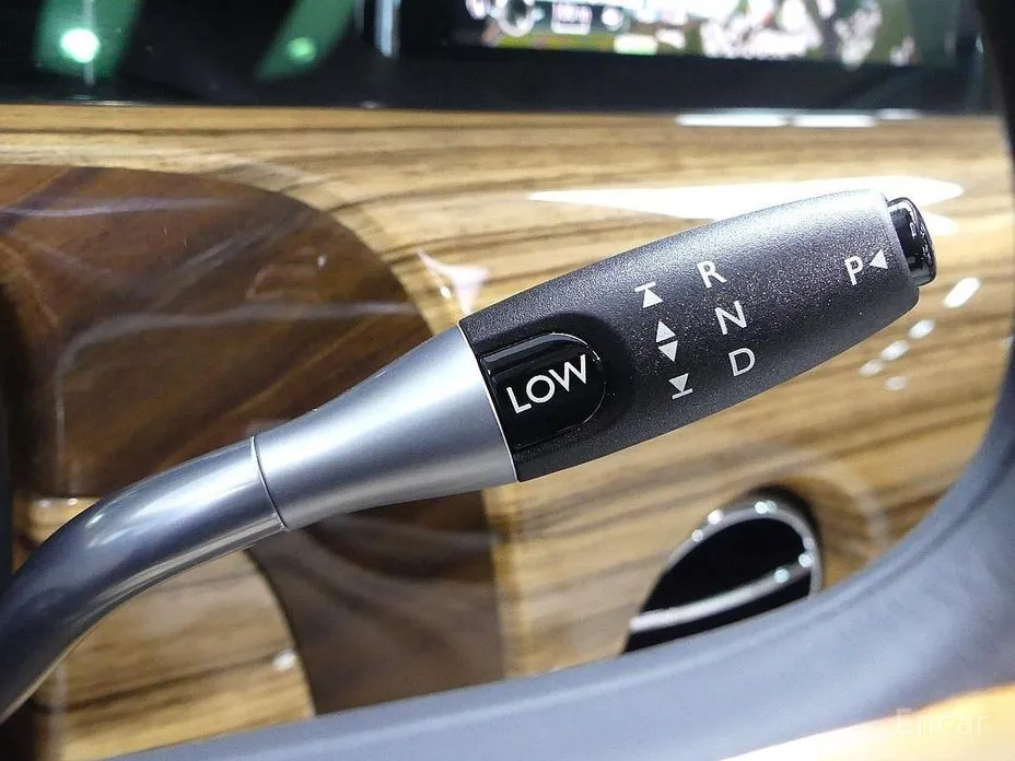 Фото 9 - Rolls-Royce Phantom