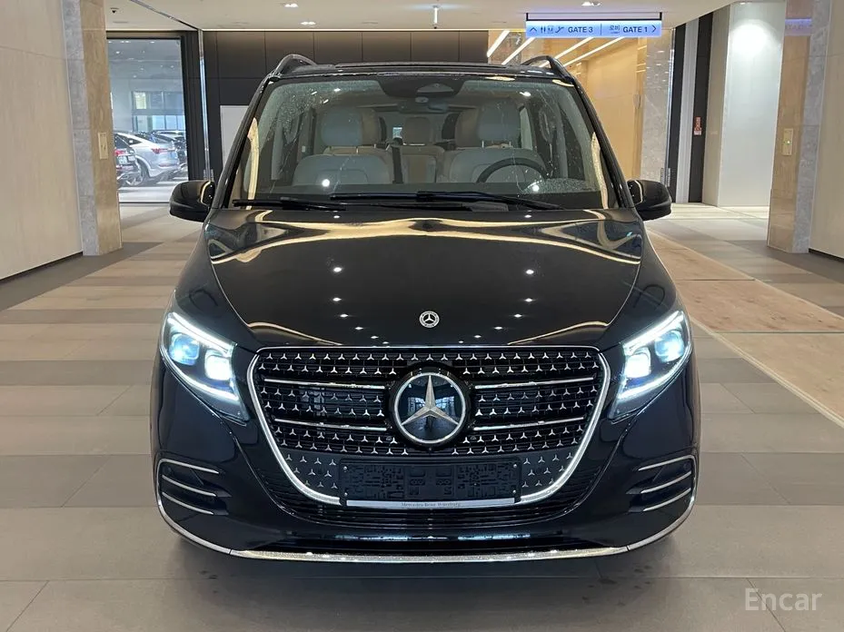 Фото 1 - Mercedes-Benz V-Class