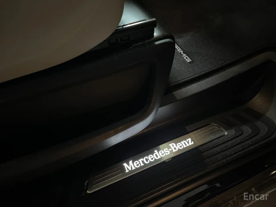 Фото 6 - Mercedes-Benz V-Class