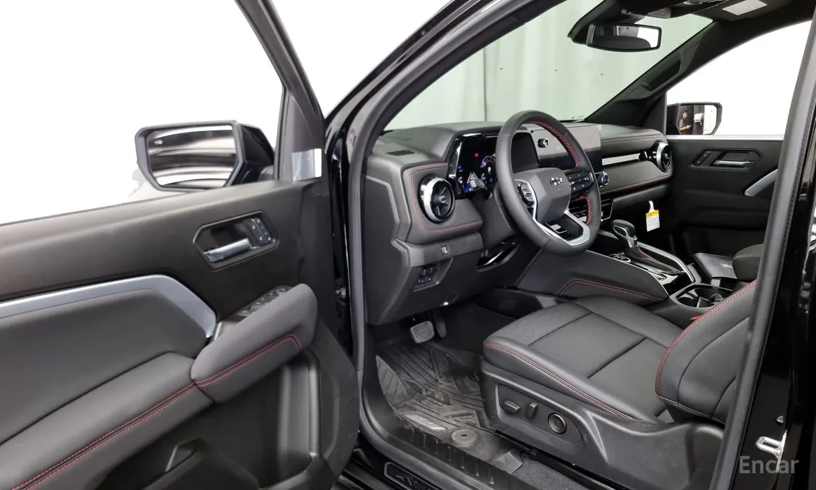 Фото 10 - Chevrolet Colorado