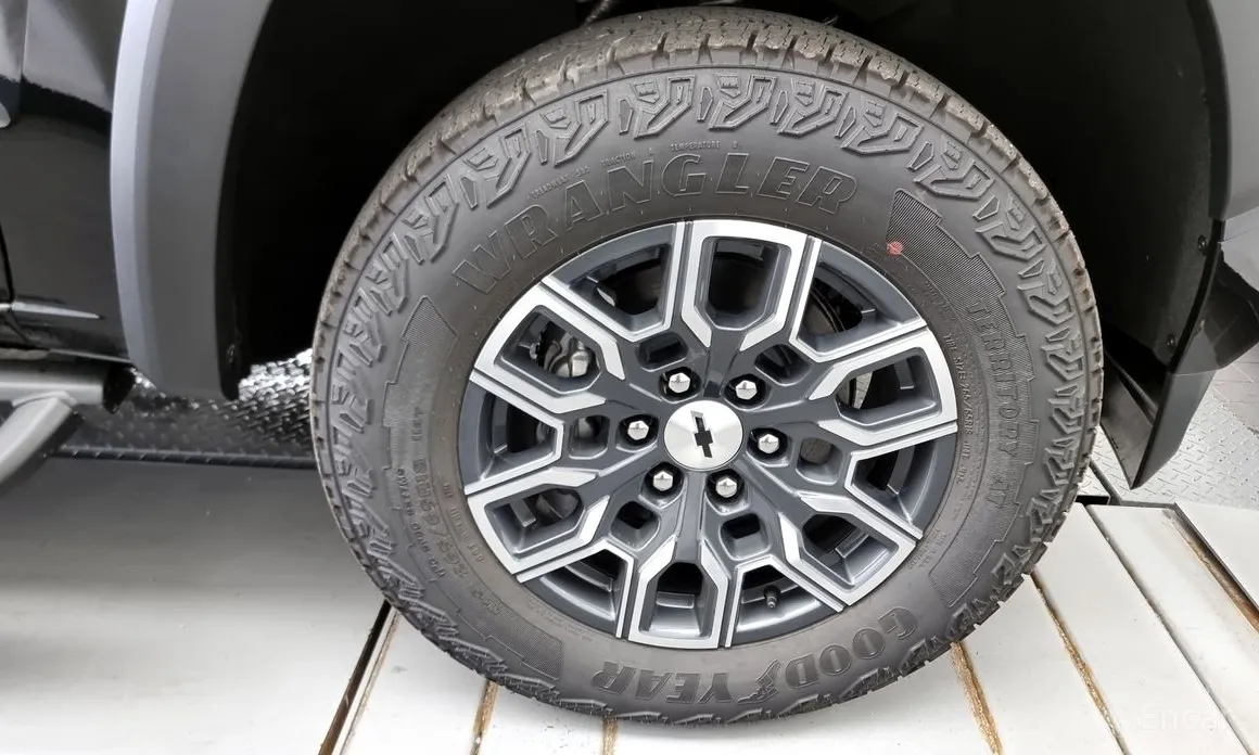 Фото 5 - Chevrolet Colorado