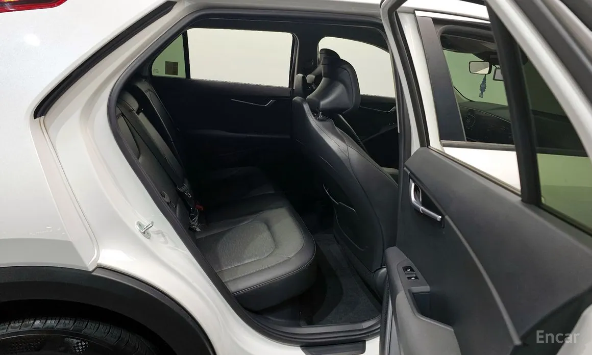 Фото 12 - Kia Niro