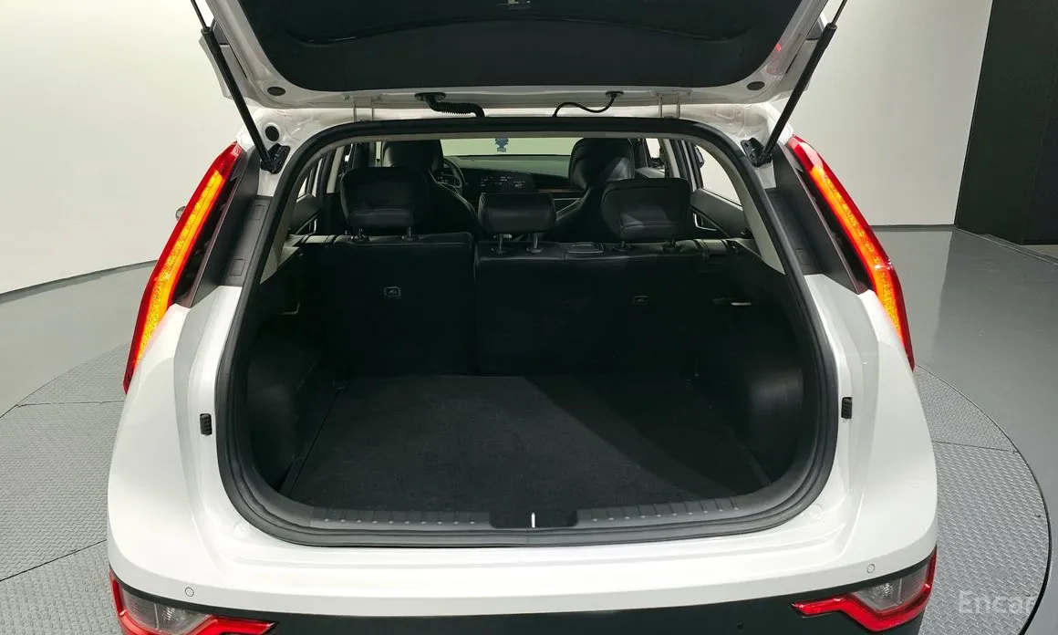 Фото 20 - Kia Niro