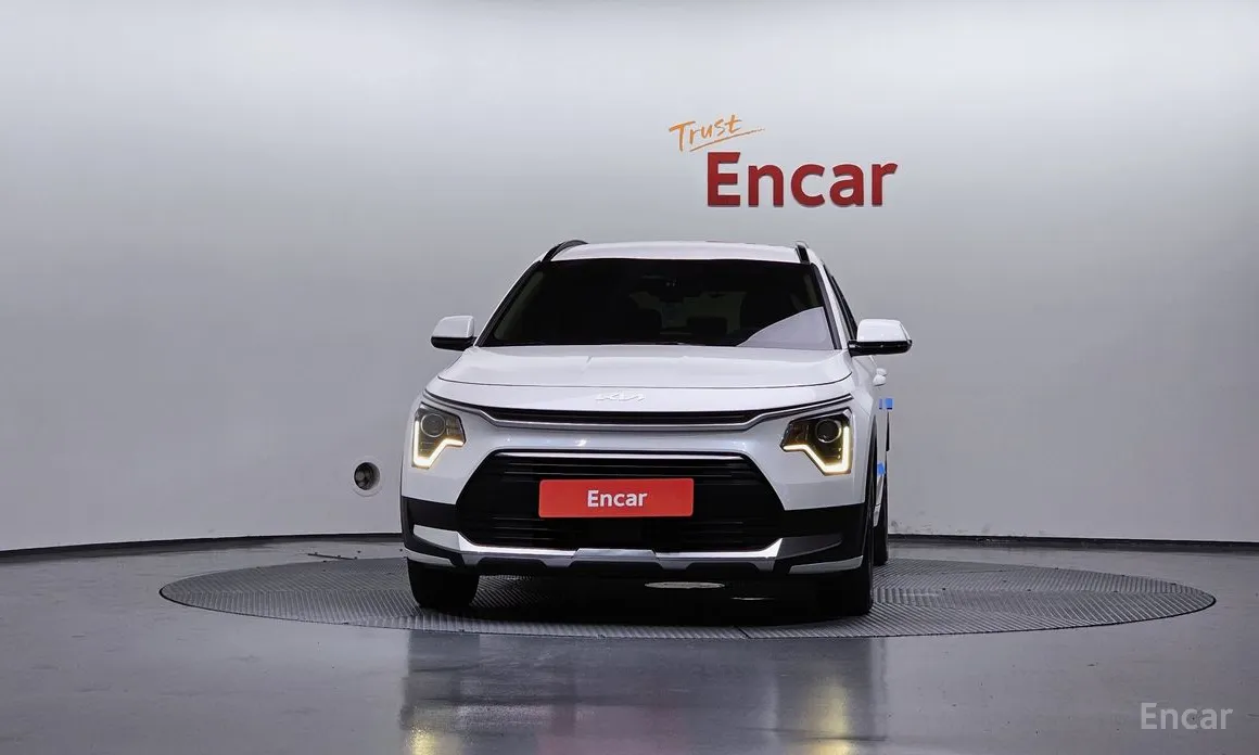 Фото 3 - Kia Niro