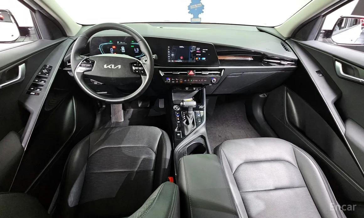 Фото 7 - Kia Niro