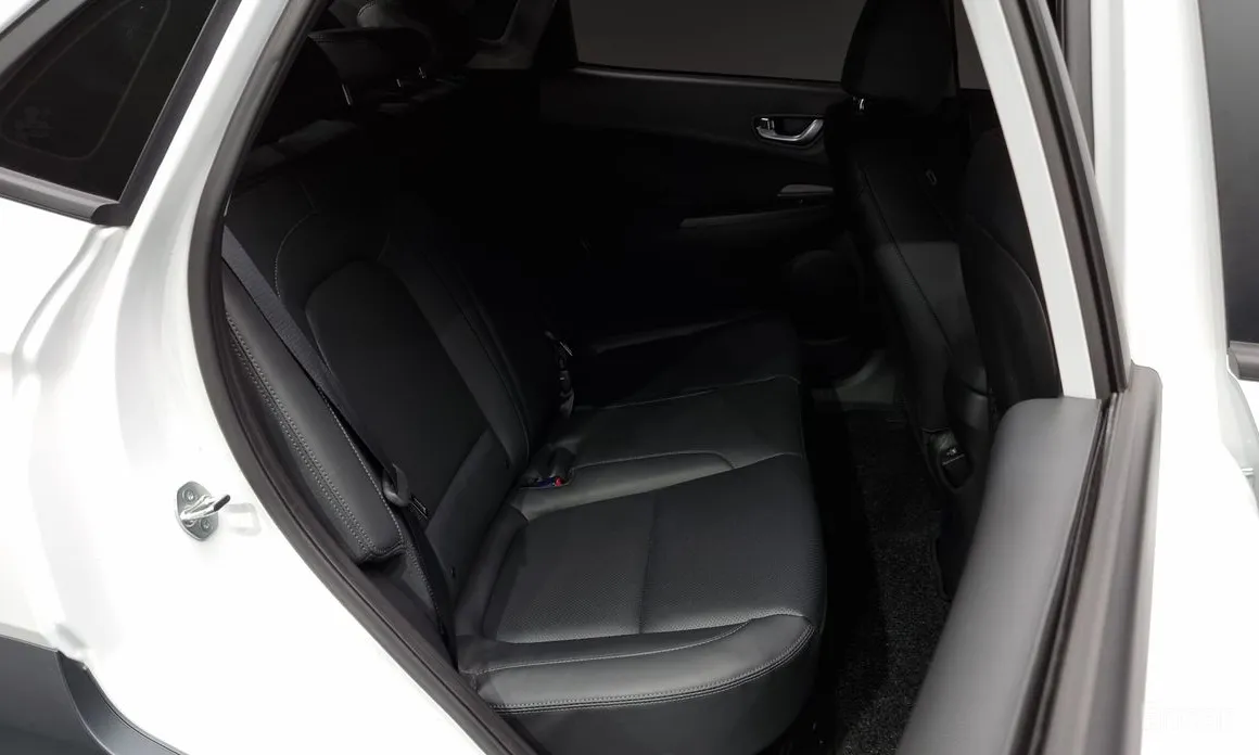 Фото 12 - Hyundai Kona