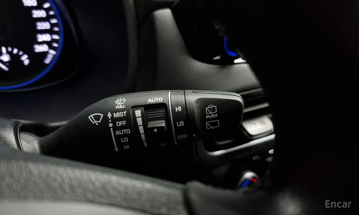 Фото 18 - Hyundai Kona