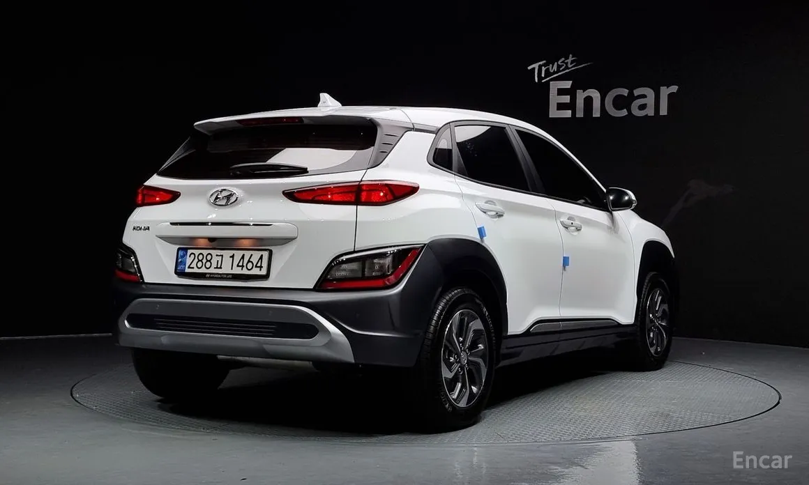 Фото 2 - Hyundai Kona