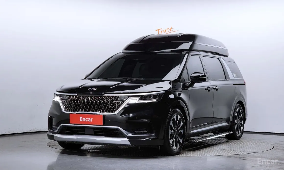 Фото 1 - Kia Carnival