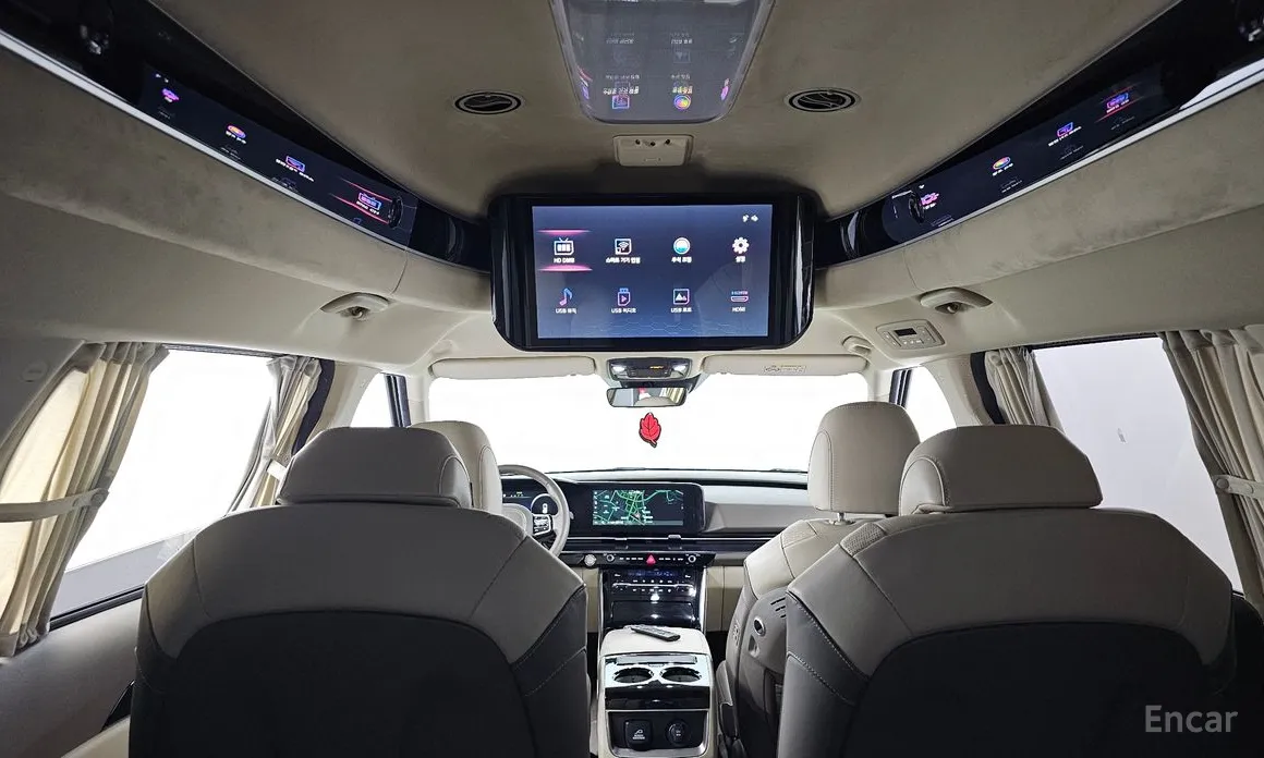 Фото 17 - Kia Carnival