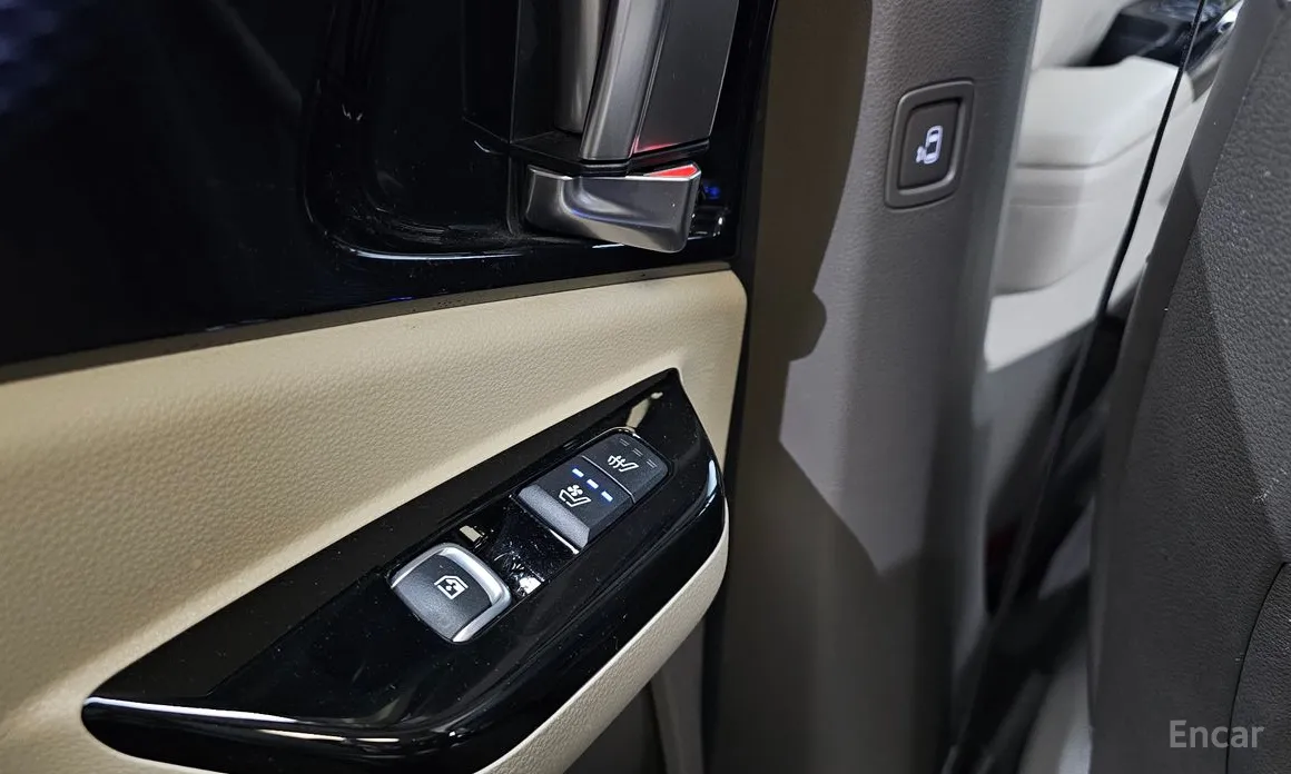 Фото 19 - Kia Carnival