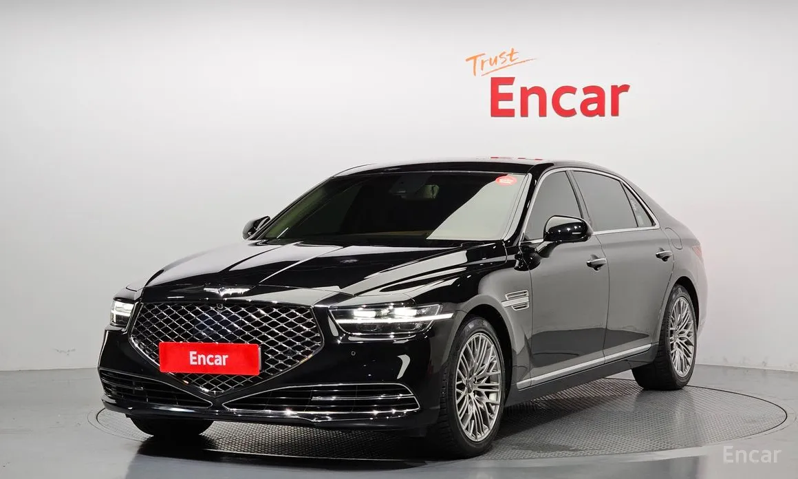 Фото 1 - Genesis G90