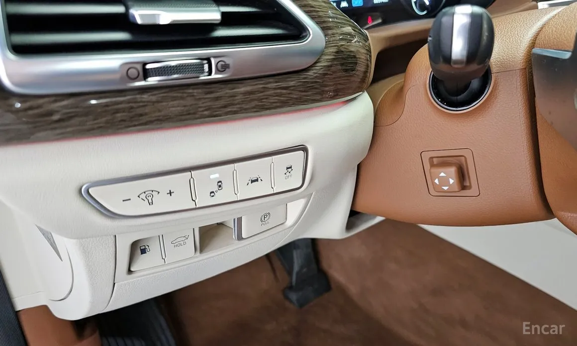 Фото 14 - Genesis G90