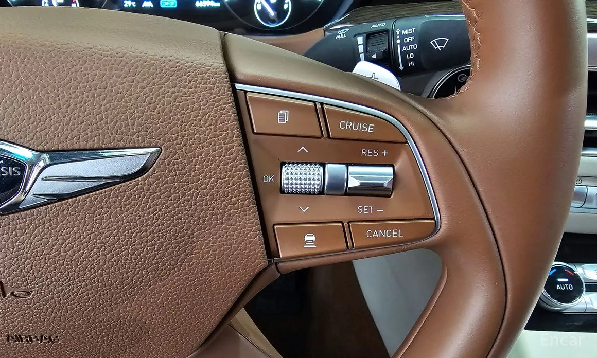 Фото 18 - Genesis G90