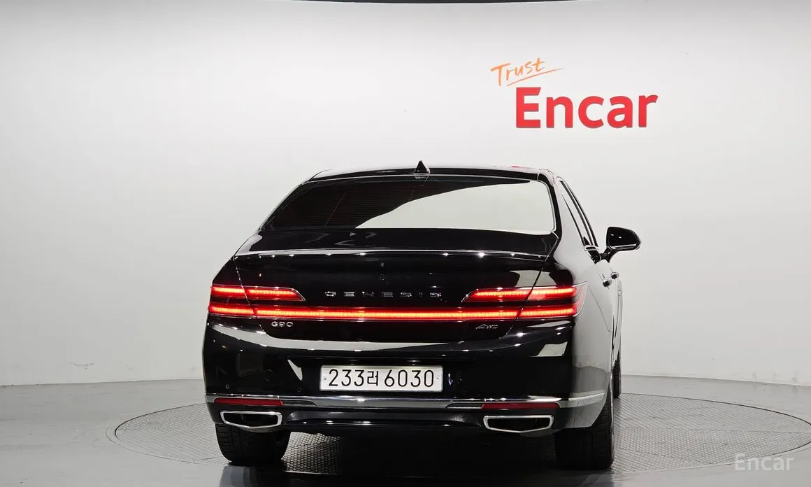 Фото 4 - Genesis G90