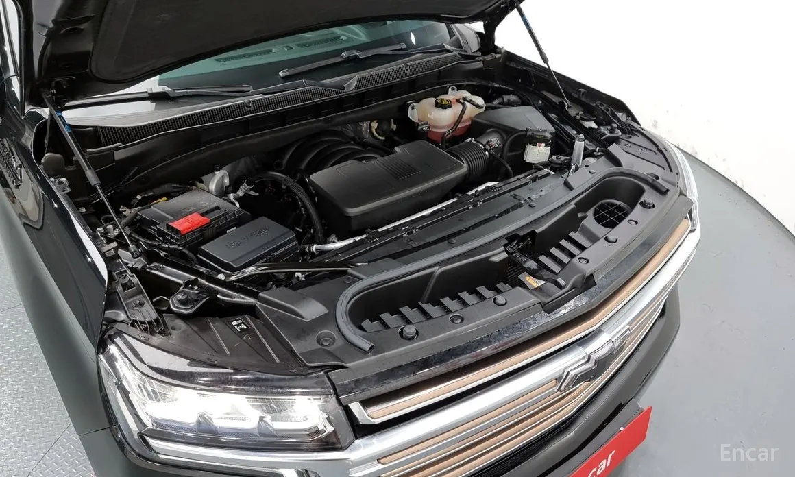 Фото 6 - Chevrolet Tahoe