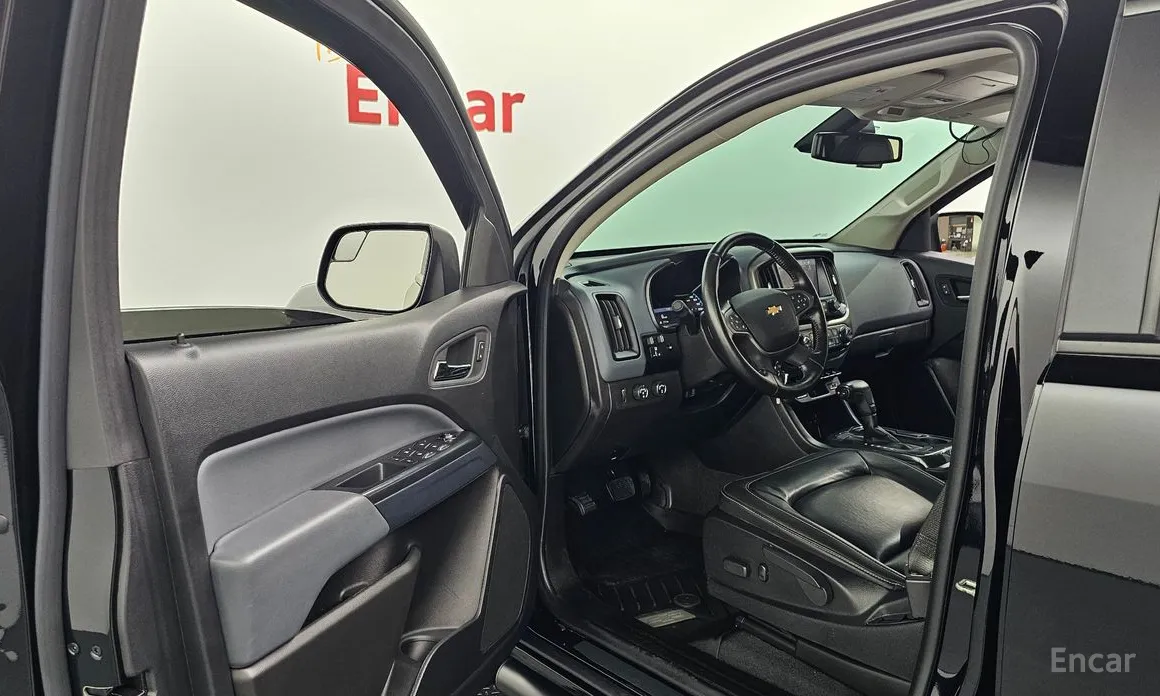 Фото 10 - Chevrolet Colorado