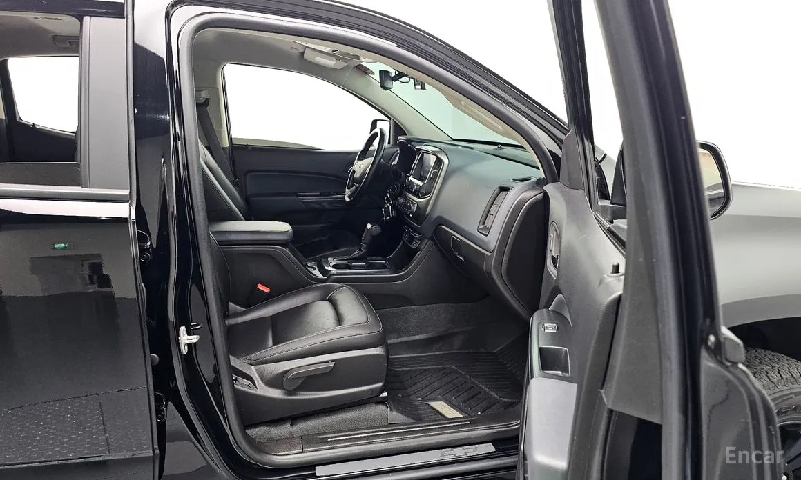 Фото 17 - Chevrolet Colorado