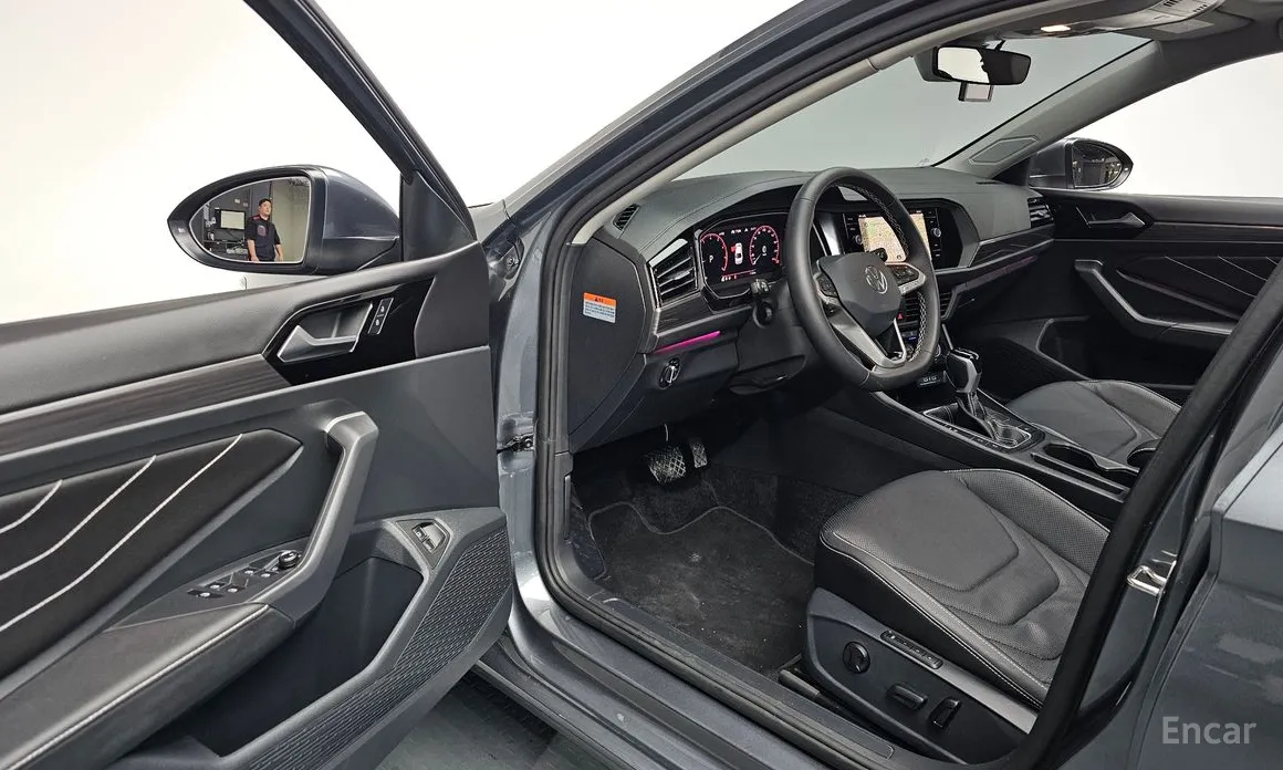 Фото 12 - Volkswagen Jetta