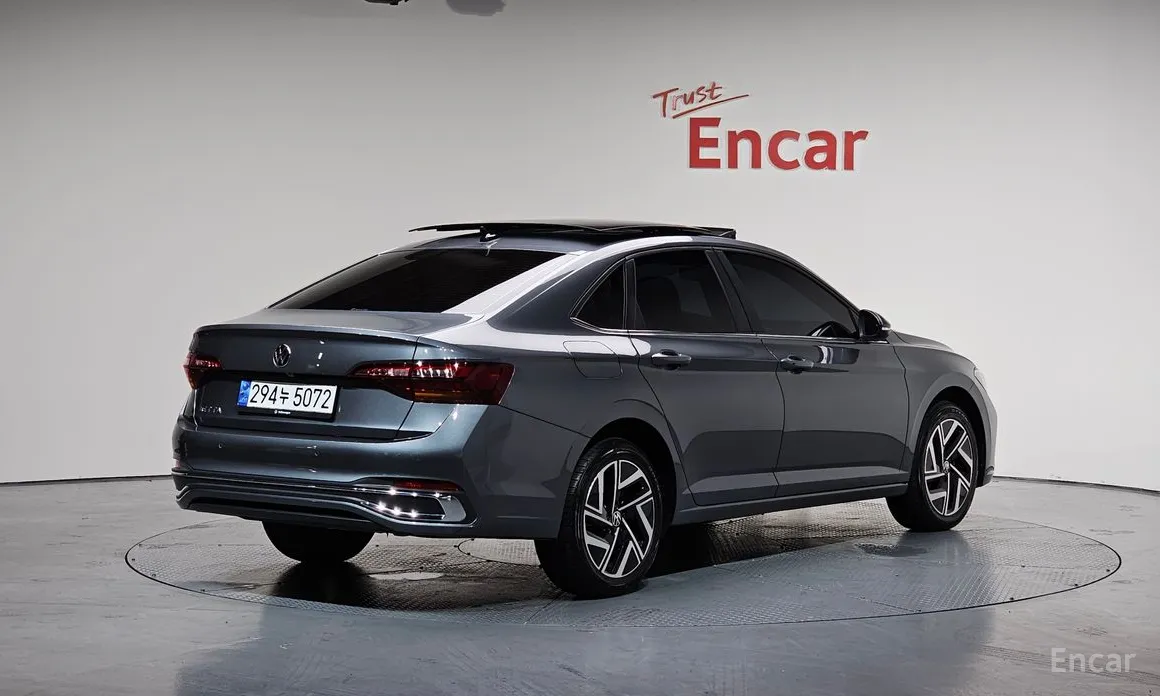 Фото 2 - Volkswagen Jetta