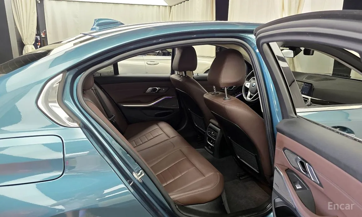 Фото 12 - BMW 3 Series