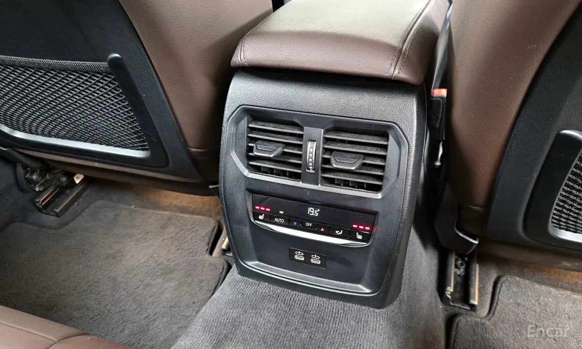 Фото 19 - BMW 3 Series