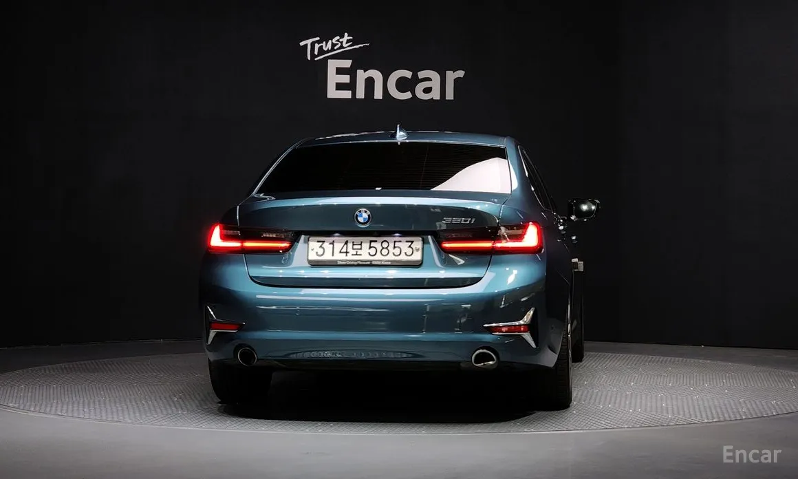 Фото 4 - BMW 3 Series