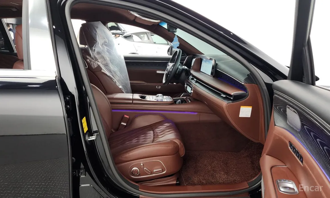 Фото 11 - Genesis G90