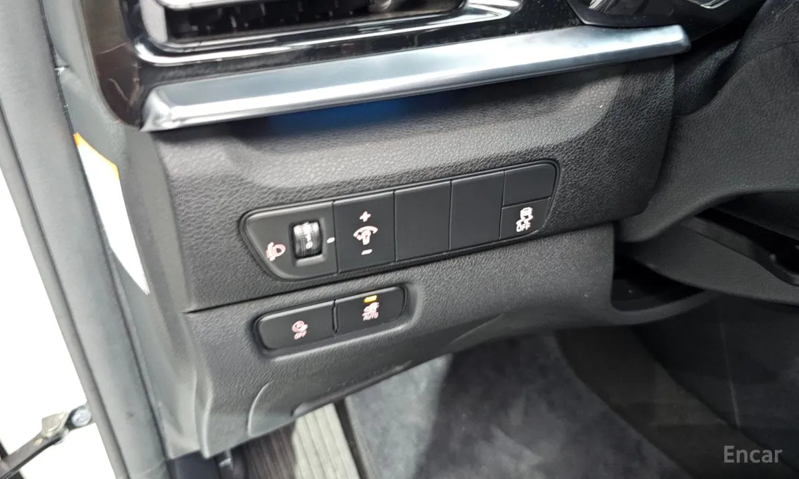 Фото 17 - Kia Niro