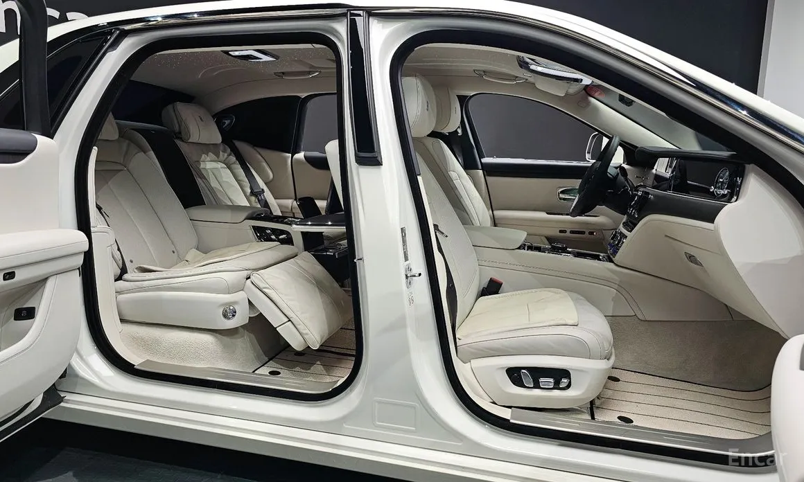 Фото 10 - Rolls-Royce Ghost